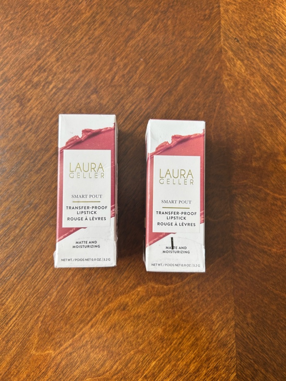 Laura Geller Smart Pout Transfer proof Lip Color - Expert & Whiz shade
